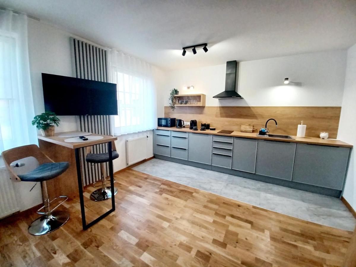 אולז'טין Kolory Warmii Apartamenty Garaz Podziemny מראה חיצוני תמונה